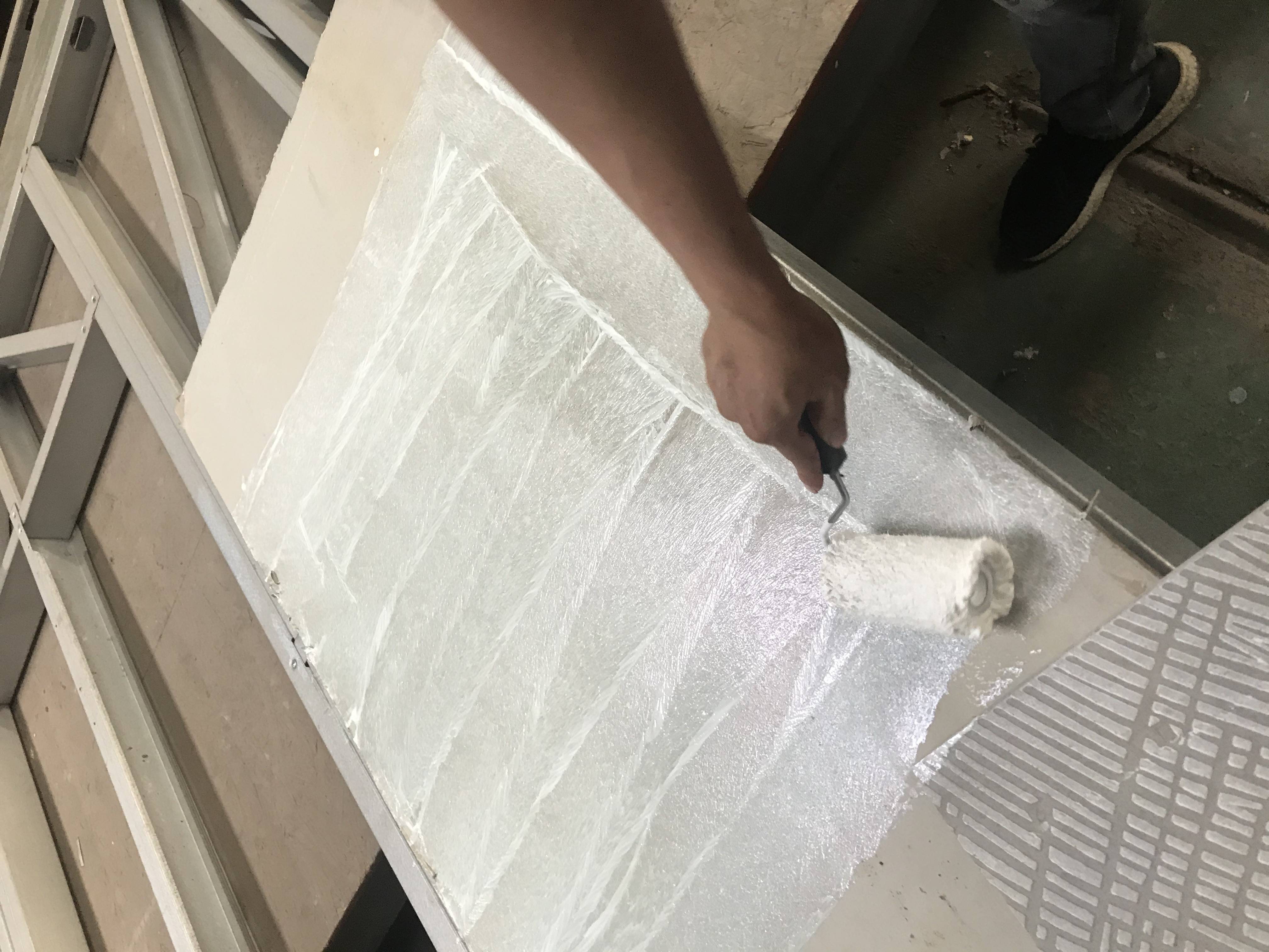 瓷砖空鼓用什么胶粘牢固(瓷砖空鼓用什么胶粘牢固一点)